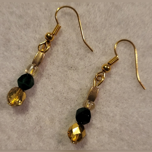 Beaded Earrings - Picture 2 of 3